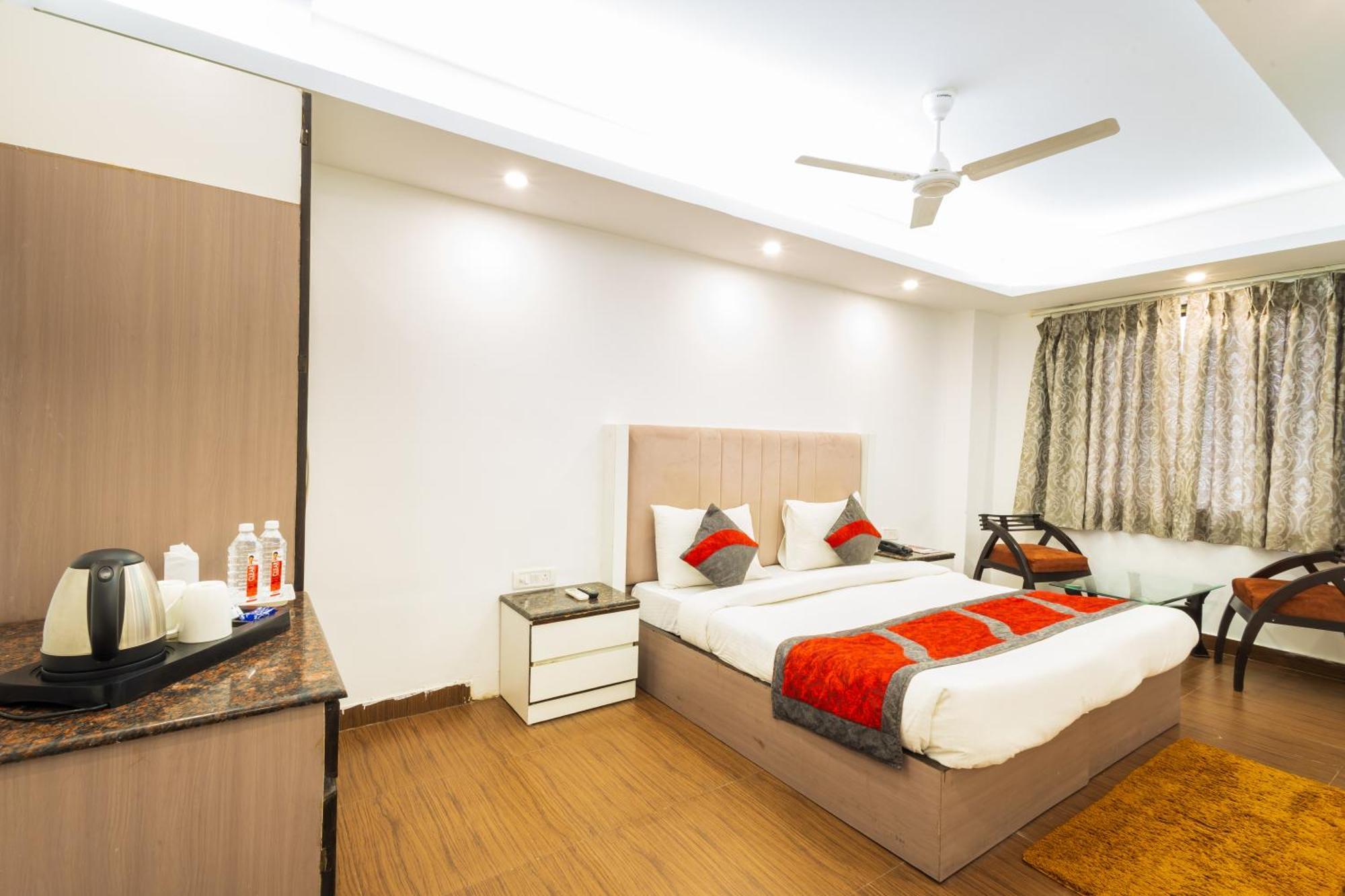 Hotel The Gold Inn - Karol Bagh Delhi Exterior photo