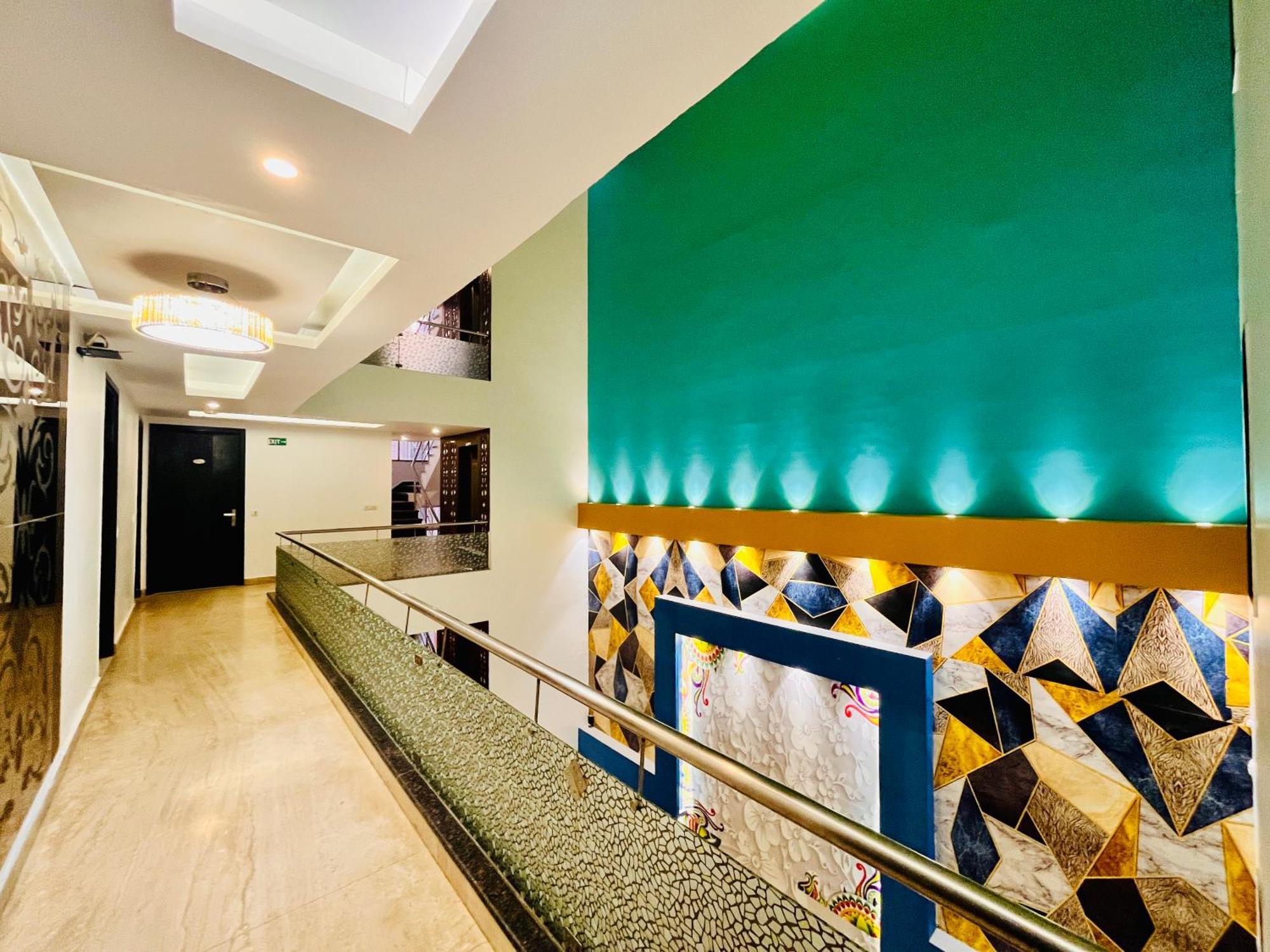 Hotel The Gold Inn - Karol Bagh Delhi Exterior photo